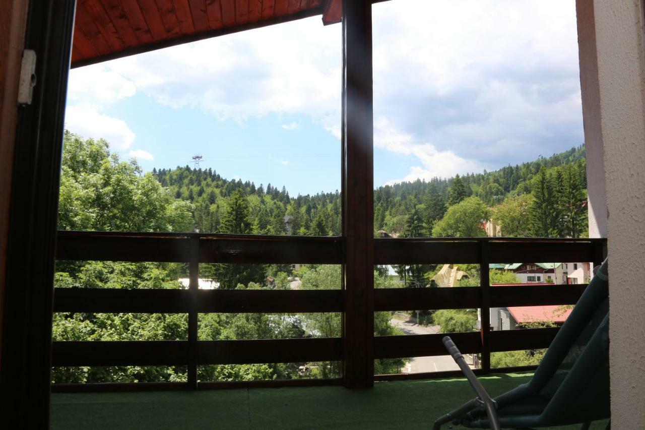 New Aosta Garden Hotell Sinaia Eksteriør bilde